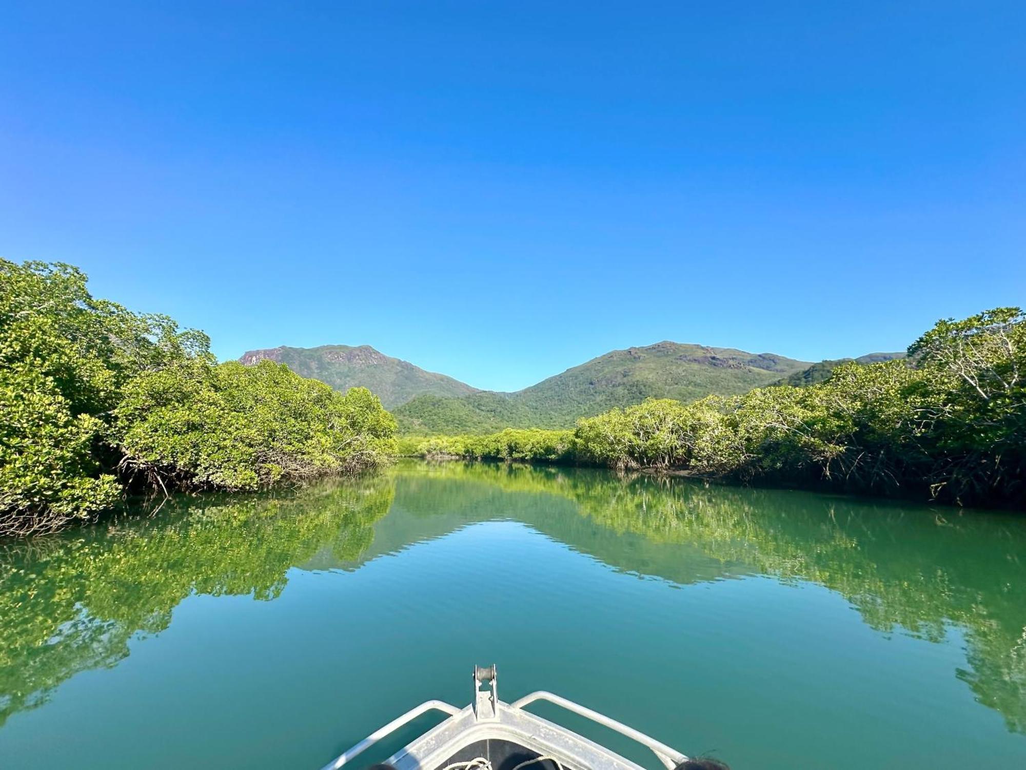 Hinchinbrook Resorts Management Pty Ltd Lucinda Esterno foto
